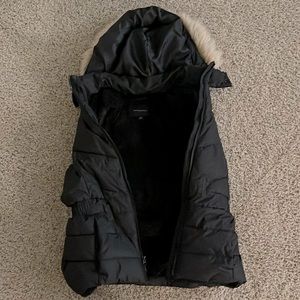 Cute black Banana Republic Vest